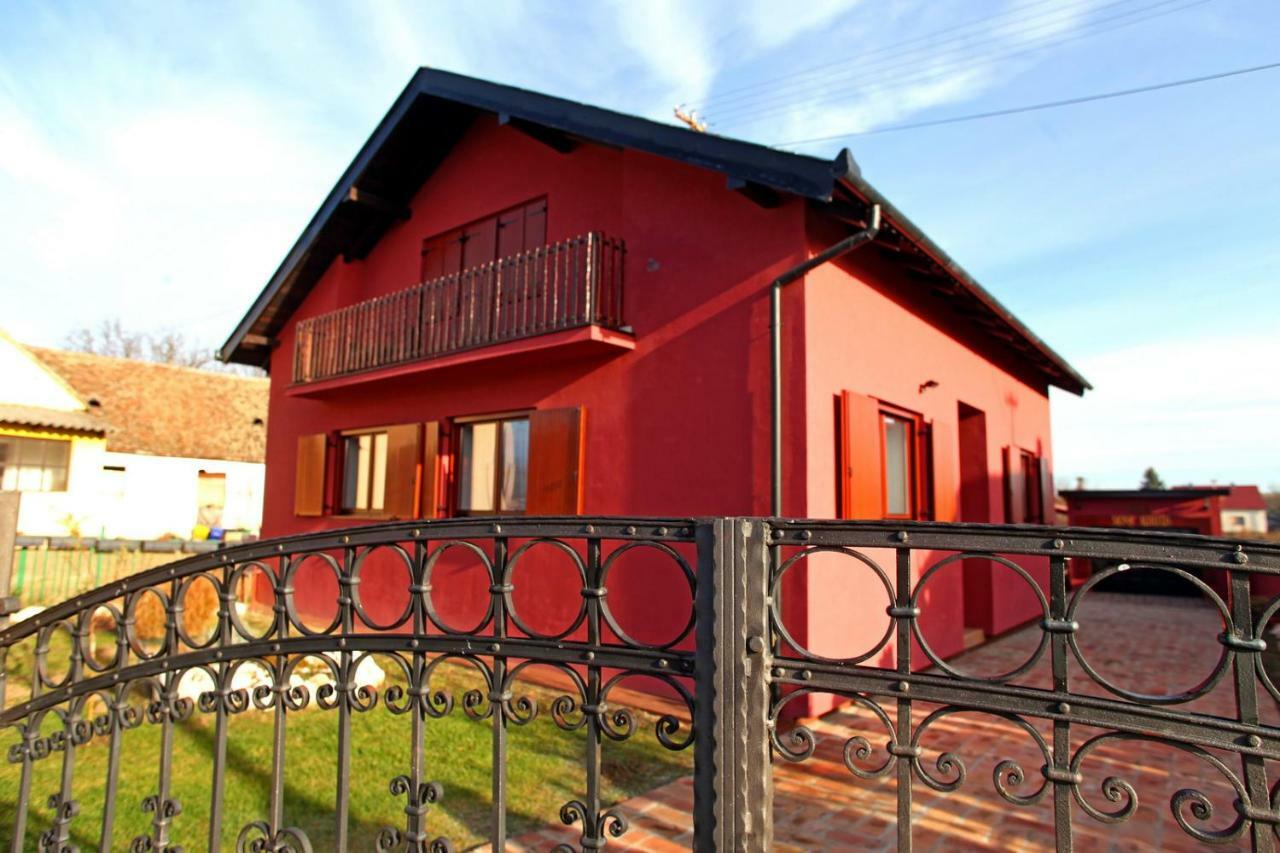 Villa Mons Aureus Baranyabán Kültér fotó