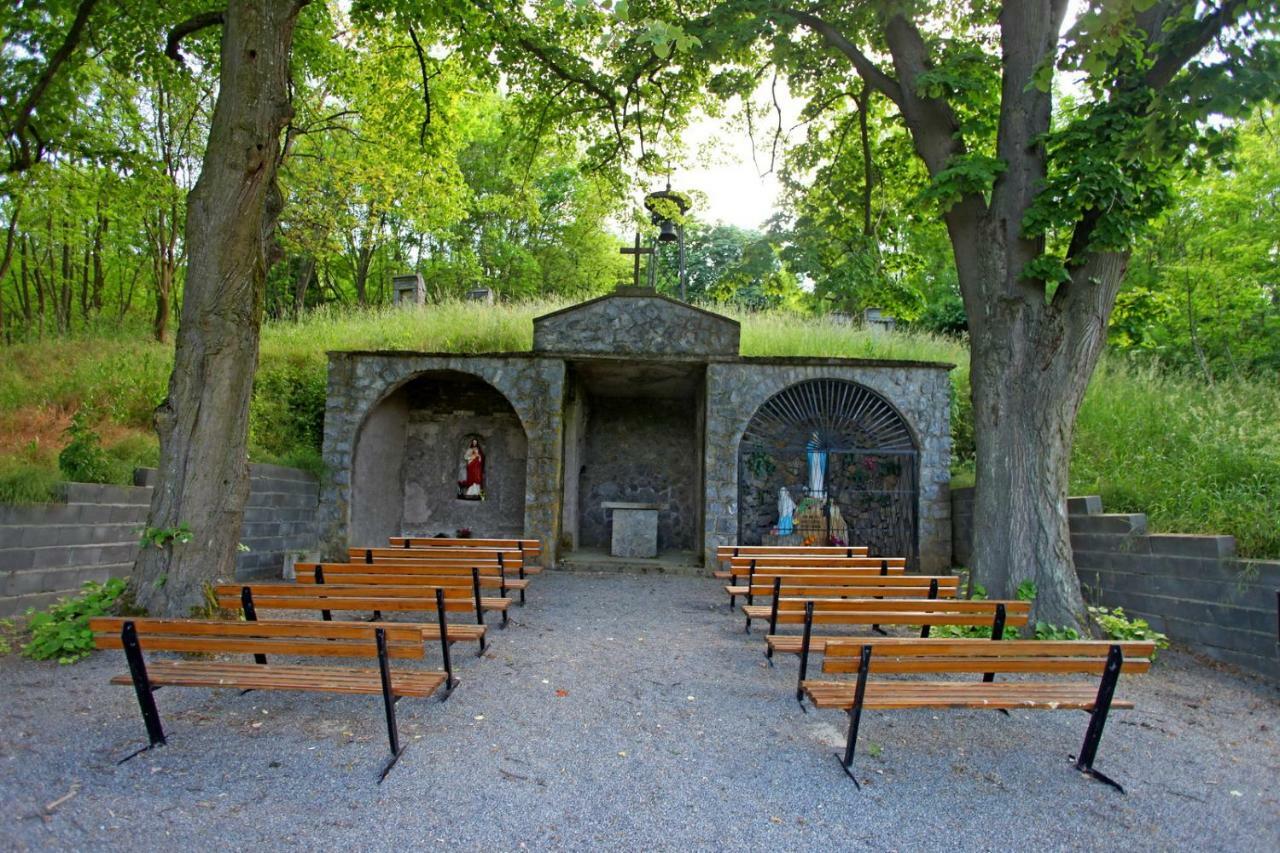 Villa Mons Aureus Baranyabán Kültér fotó